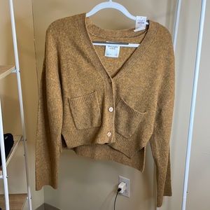 NWT Abercrombie Cardigan